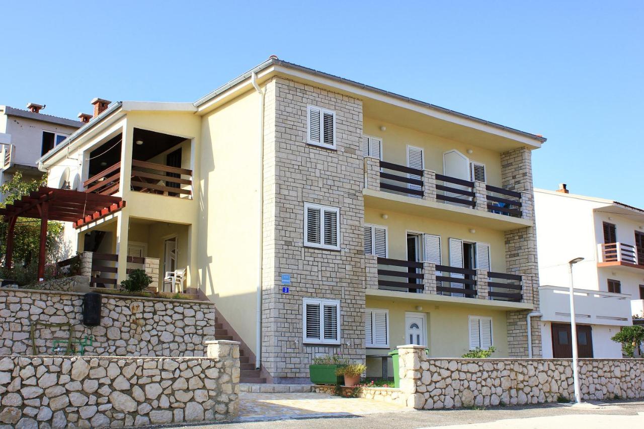 Apartments With A Parking Space Pag - 9388 Pag Town Exterior photo